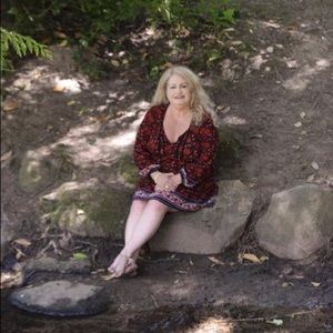 Meet your Posher, Lori